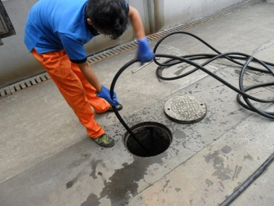 宝山区共康新村下水管道疏通马桶疏通高压清洗下水道化粪池清理